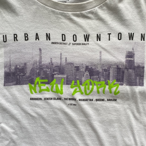 White mens graphic tee - Picture 4 of 6